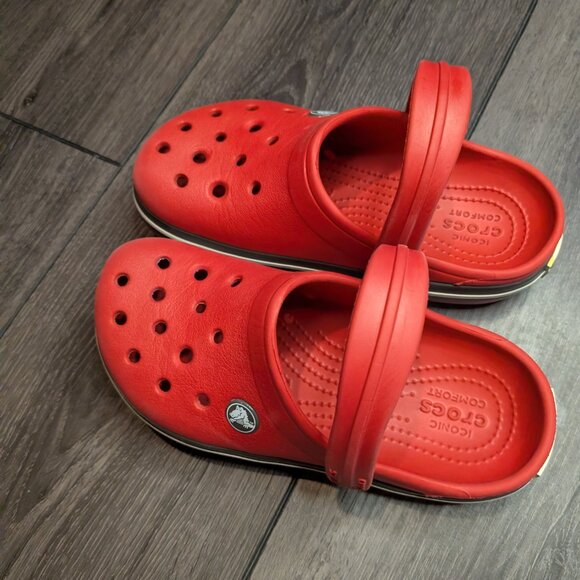 Crocs Red Kids Size 13 Good Condition - Previously Worn - Picture 3 of 6